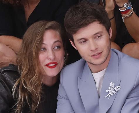 nick robinson girlfriend samantha urbani|Nick Robinson Girlfriend, Dating, Parents, Height, Net。